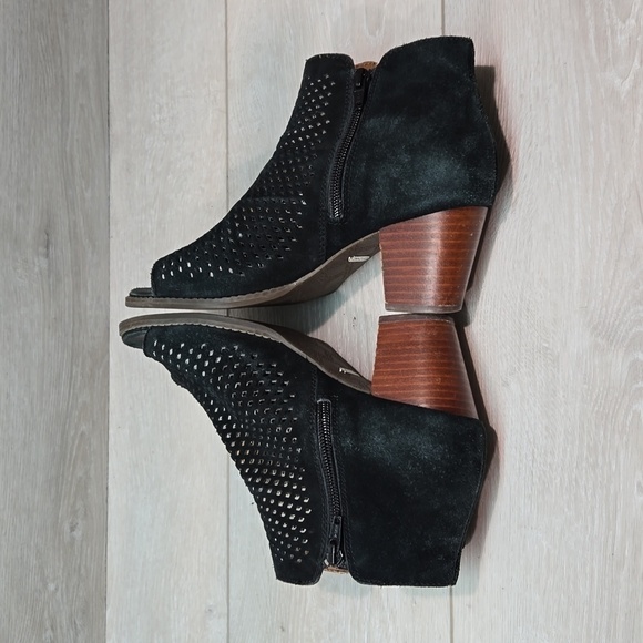 Vionic Women Chryssa Ankle Leather Heels Open Toe shoes sz 8 - Picture 10 of 16